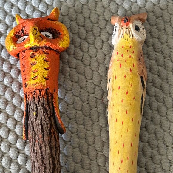 Set Of 2 Hand Wood Carved &Hand Painted Owl Pen & Pencil Set - Picture 3 of 6
